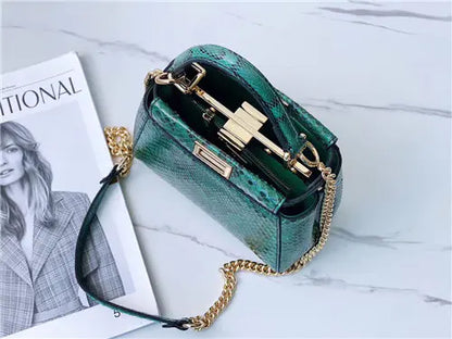 フェンディ ピーカブーバッグ