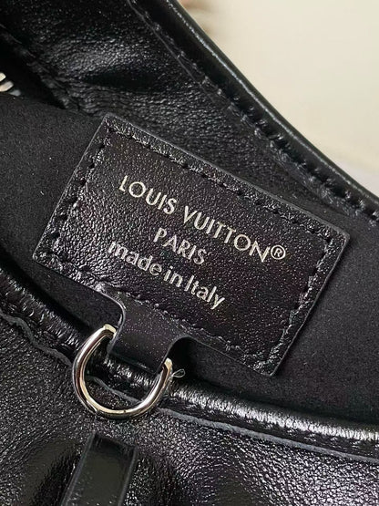 【話題の新作】Louis Vuitton キャリーオール カーゴPM モノグラム ハンドバッグ M24143ルイ・ヴィトン サックプラ ビジネスバッグ