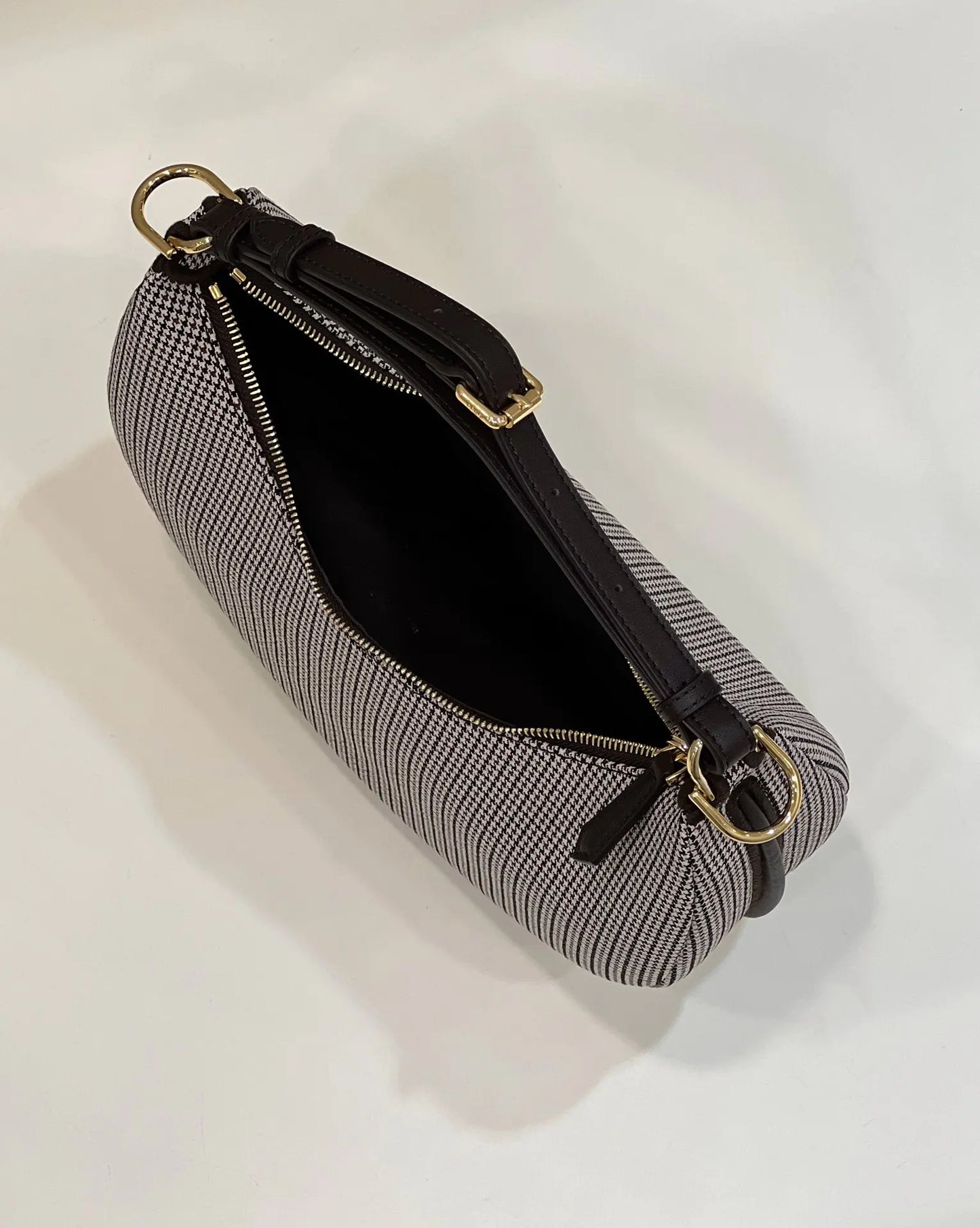 フェンディグラフィー