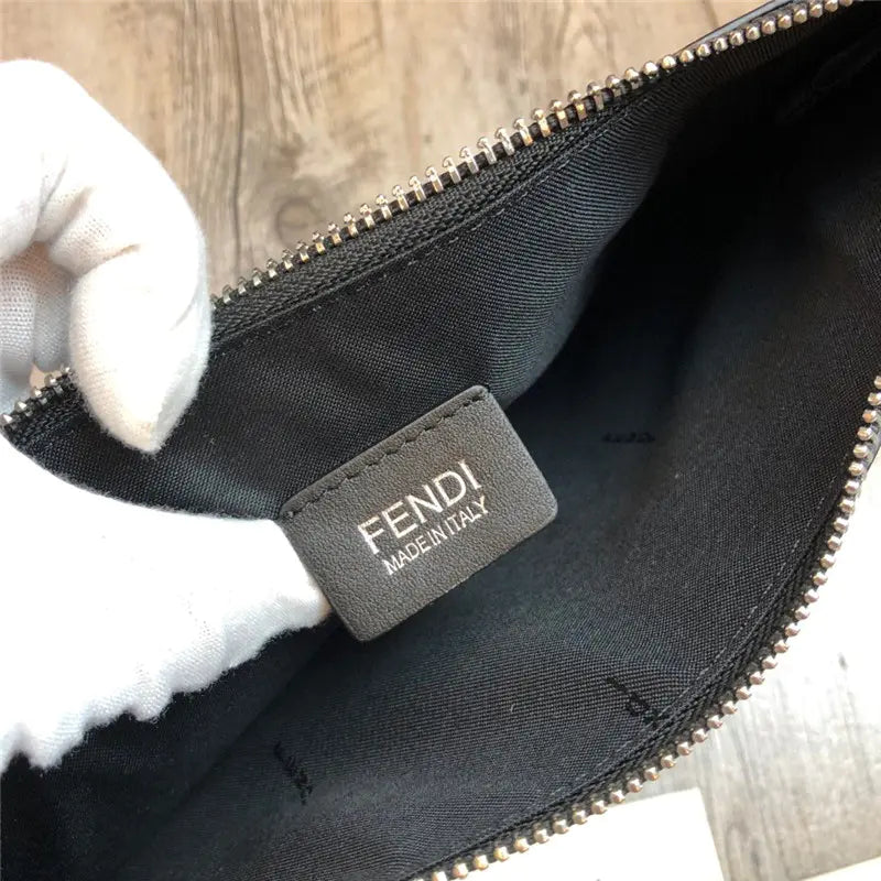 フェンディ ハンドバッグ メンズ