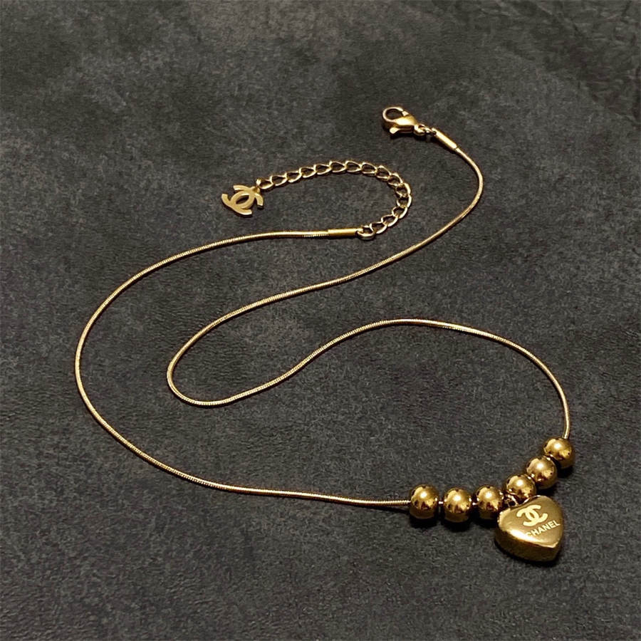 シャネル ダブルC ビーズネックレス