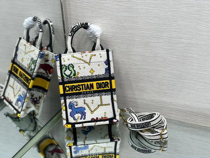 クリスチャン・ディオール ミニブックトート フォンバッグ