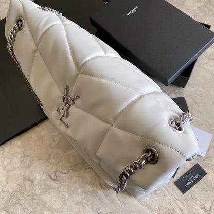 キルティングスエードのパファースモールバッグ