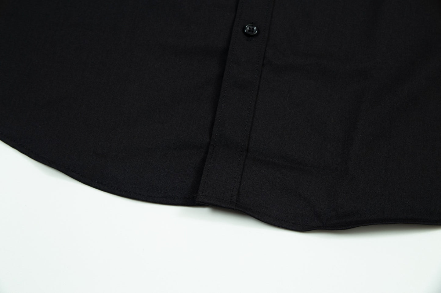 【PRADA 公式旗艦店】プラダ シャツ ご好評に付き再入荷 240803