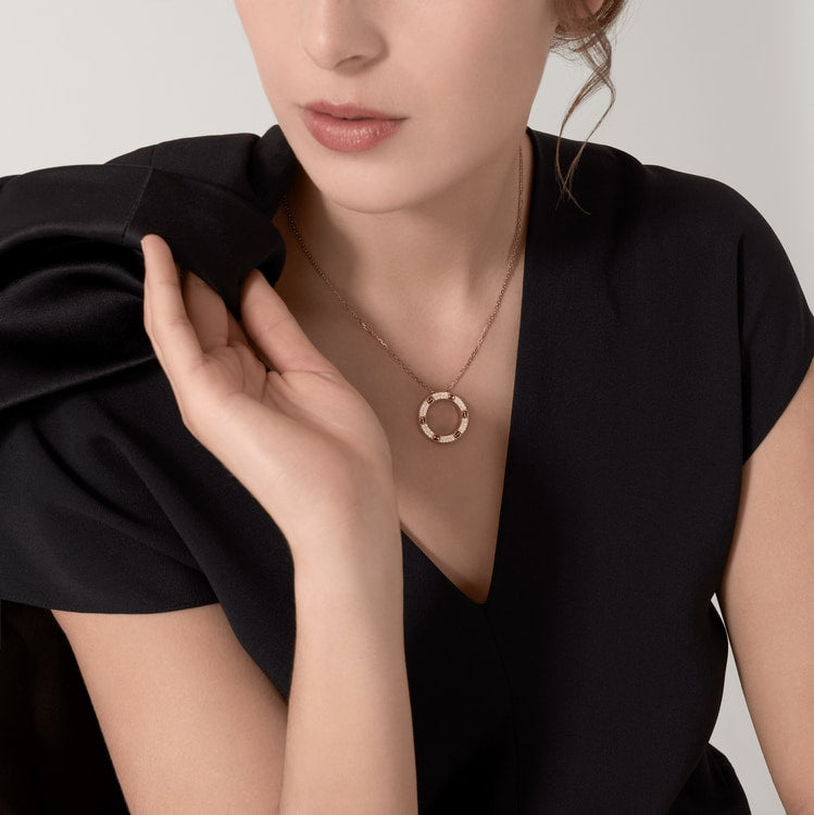 ラブネックレス、ダイヤモンドパヴェ