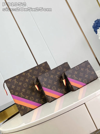 トリオ トイレポーチ モン モノグラム P01952 – LW384