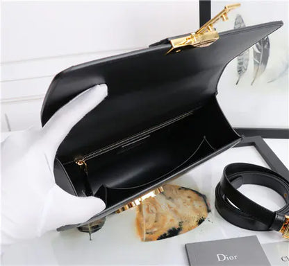 ディオール 30 モンテーニュ ボックス