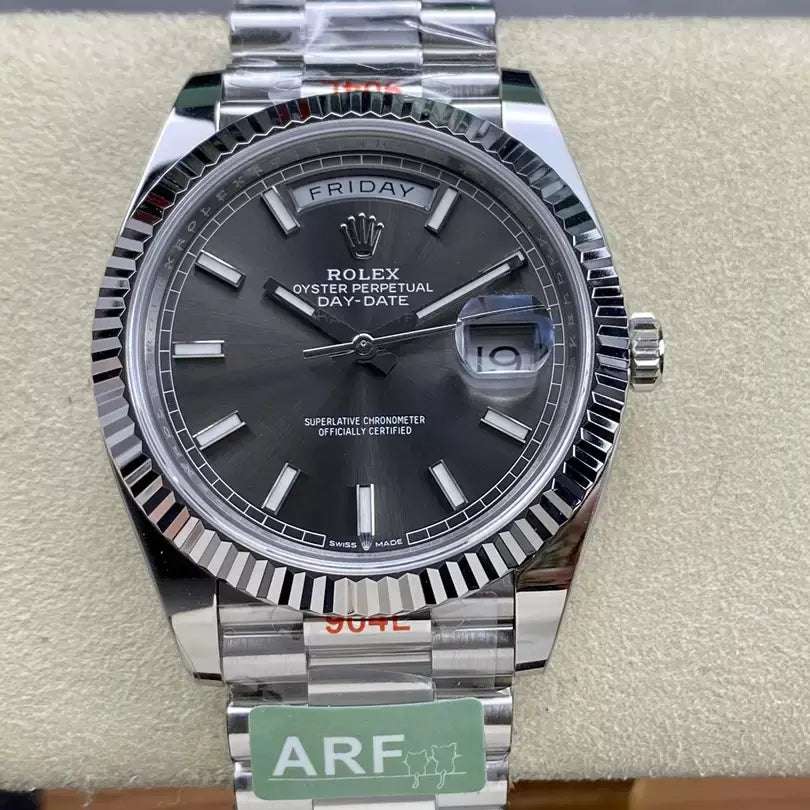 ロレックス デイデイト40 228239-0060