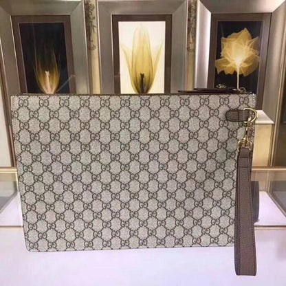 Gucci（グッチ）クラッチバッグ 35.5x25x4cm