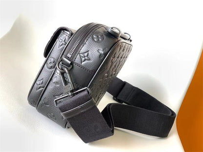 LOUIS VUITTON Sロック・メッセンジャーM58489