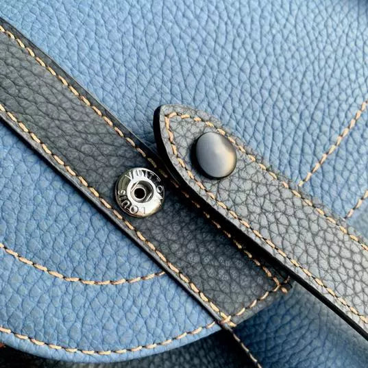 クリストファー PM バックパック（ブラック＆ブルー） – LW166