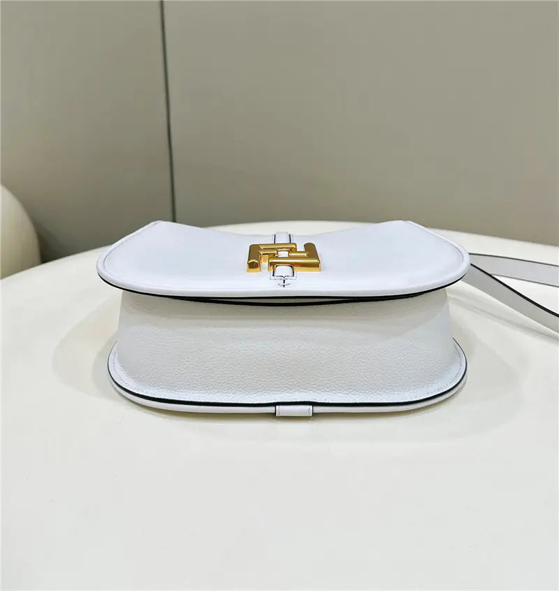 フェンディ レディース ピンク C モン スモールバッグ