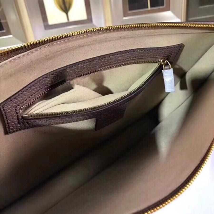 Gucci（グッチ）クラッチバッグ 35.5x25x4cm