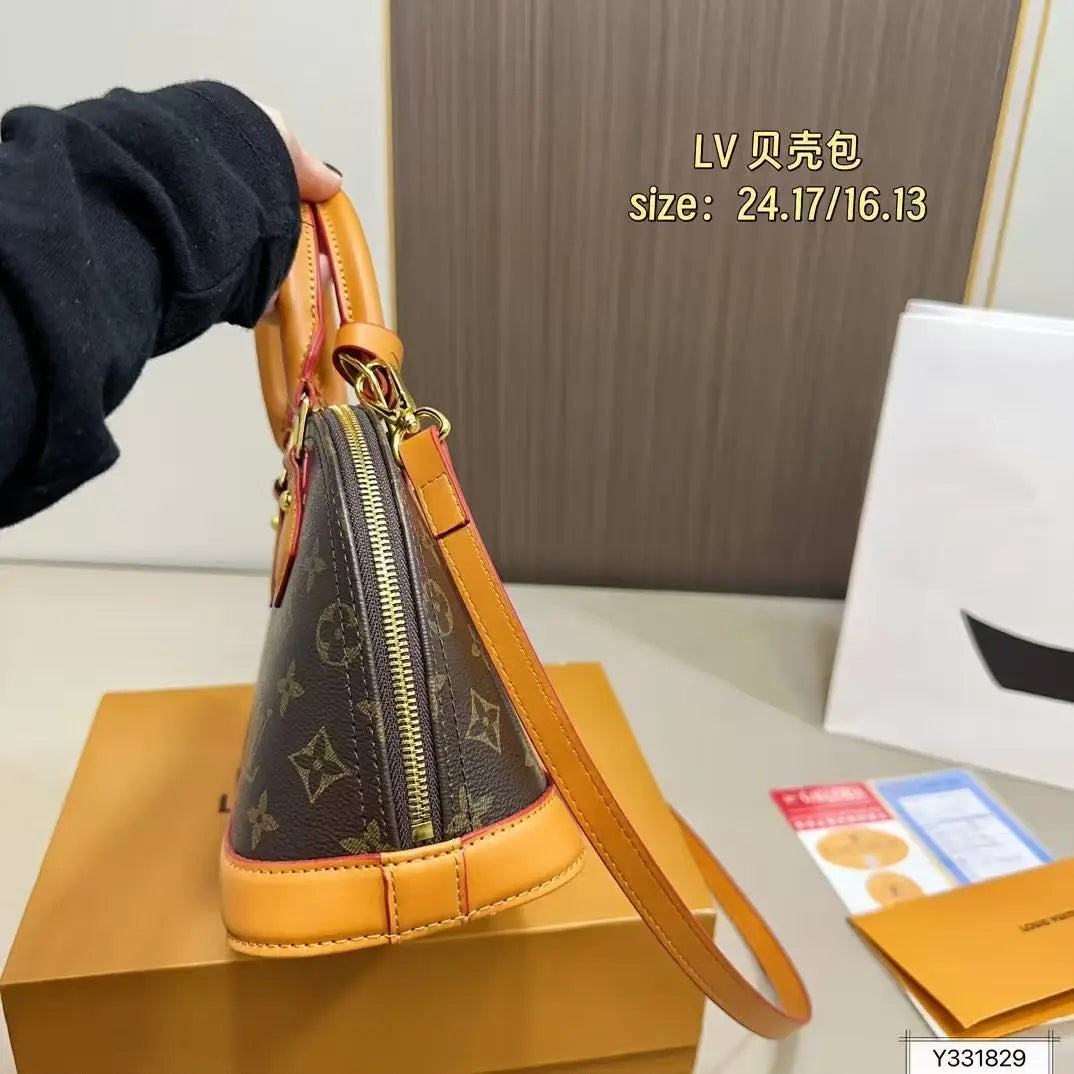 LOUIS VUITTON ファッションハンドバッグ