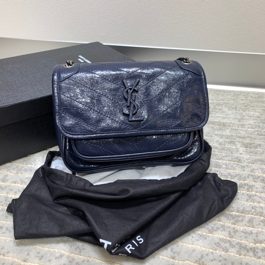 YSL ニキ ミニ フラップバッグ