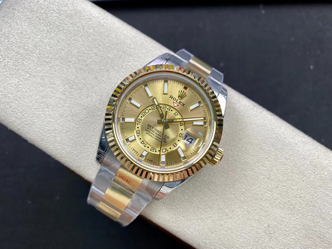 ロレックス スカイドゥエラー ランダムROLEX SKY-DWELLER 326933