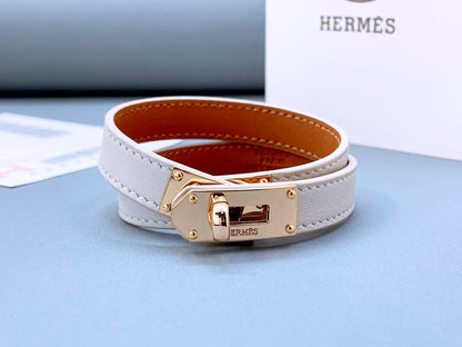 エルメスのブレスレットが安い