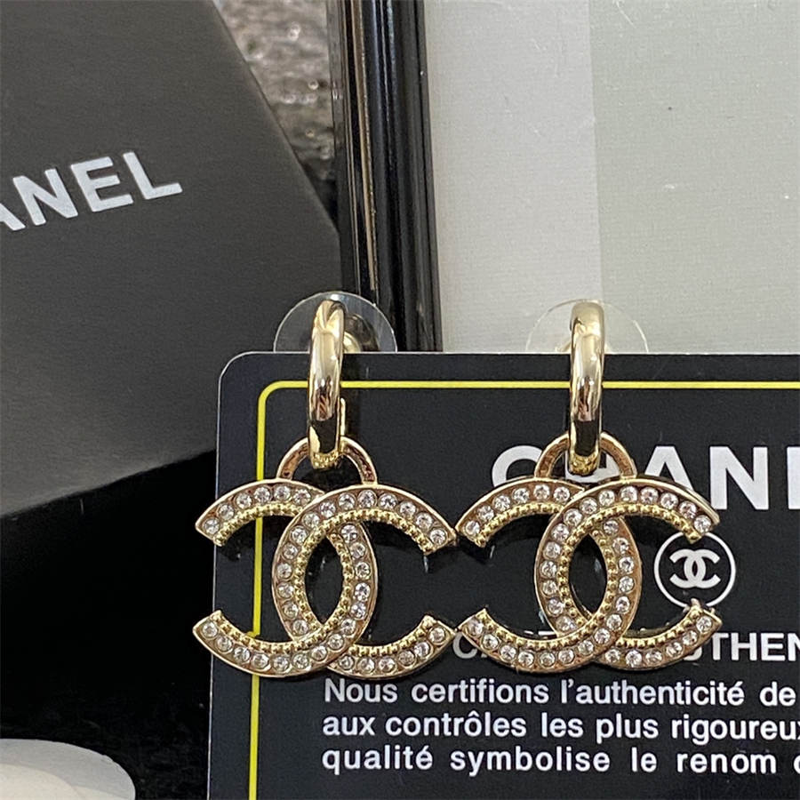 シャネル フルダイヤモンド ダブルC イヤリング