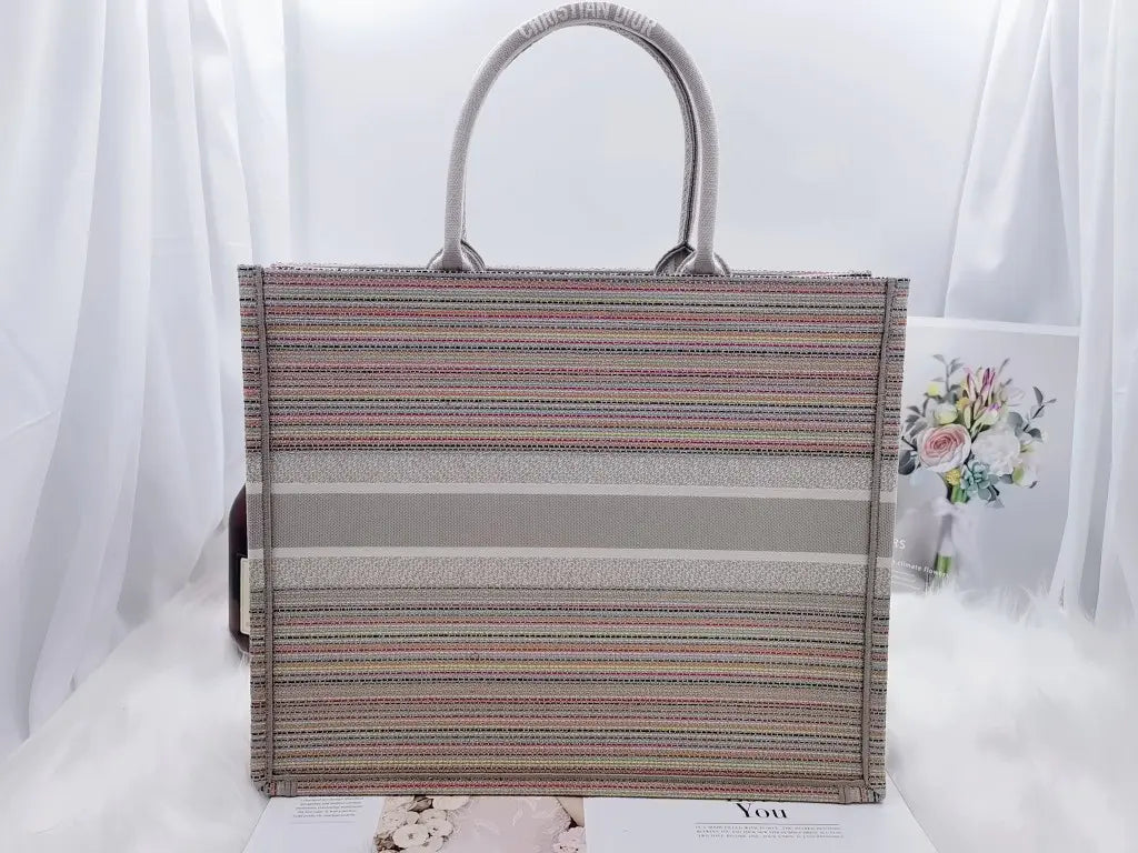 ディオール ブックトート