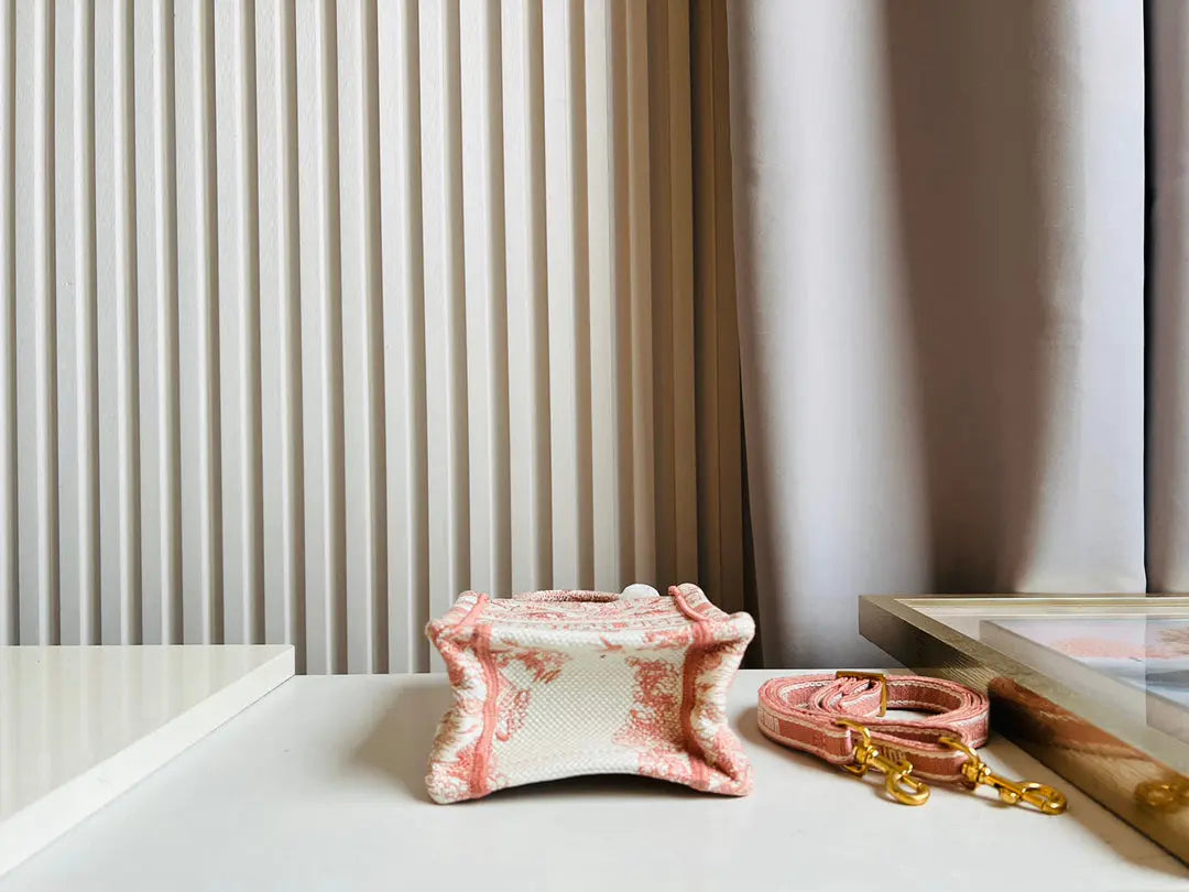 クリスチャン・ディオール ミニブックトート フォンバッグ