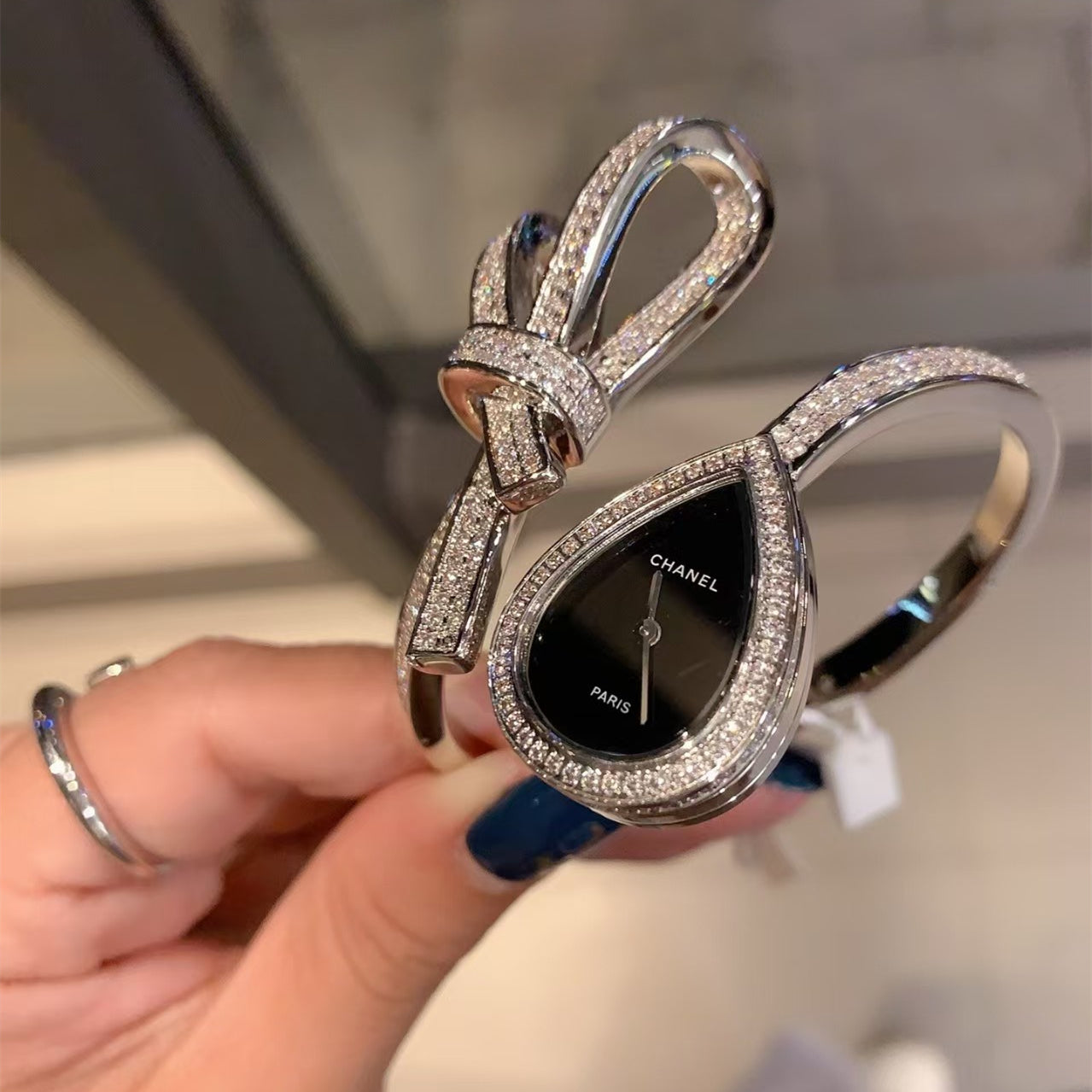 シャネル ボウ ダイヤモンド レディース ウォッチ