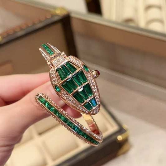 ブルガリ スネークブレスレット ダイヤモンド クラムシェルウォッチ