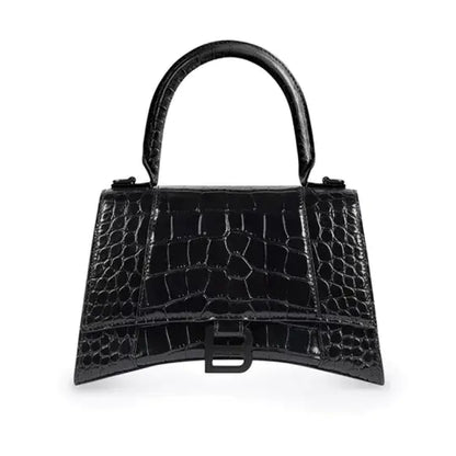 🔥STORY雑誌掲載🔥！2023新たに発表したバッグ！高垣麗子さん愛用の新作バッグが登場！💓日本人気上昇中↑↑↑売り切れ続出！