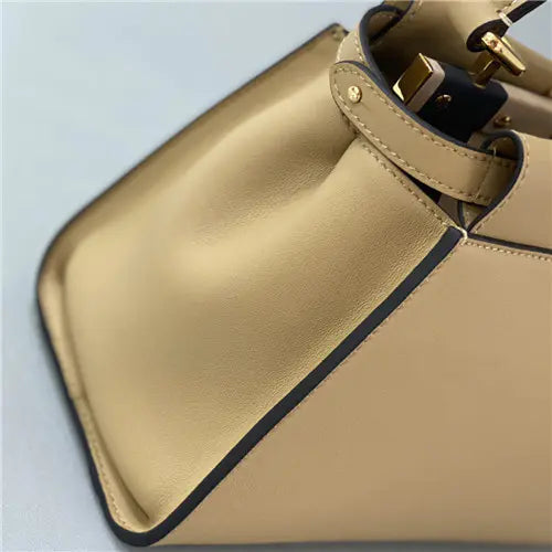 フェンディ ピーカブー ミニバッグ