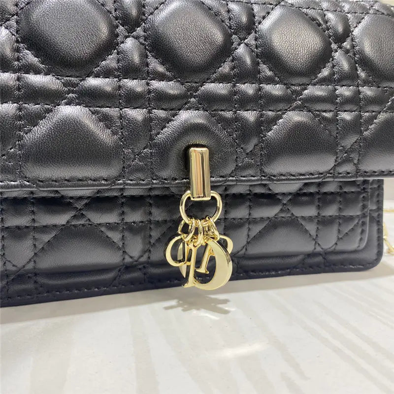 レディディオールクラッチ