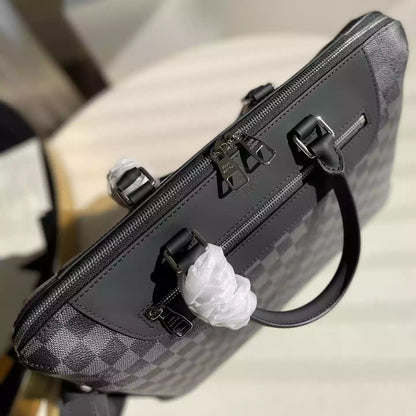 デイドキュメントホルダー グラファイト チェッカー N48260 – LW324