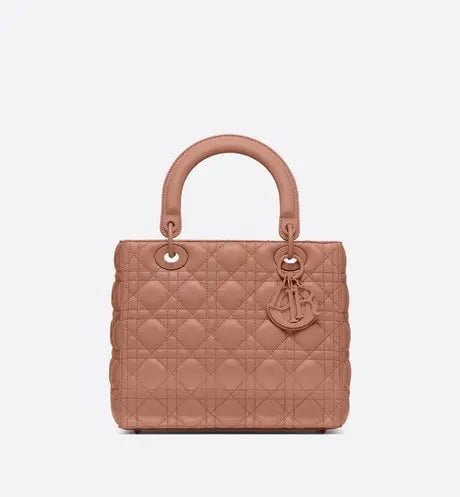 ミディアム ウルトラマット レディ ディオール バッグ