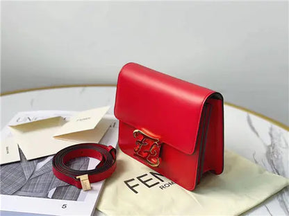 フェンディ カーリグラフィー バッグ