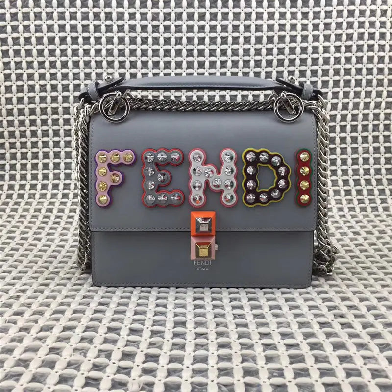 フェンディバッグ