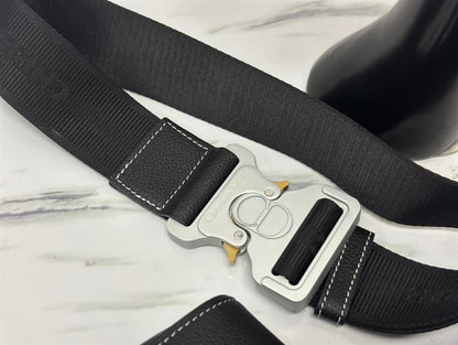 ディオール サドルバッグ ブラック グレインカーフスキン – DIO042