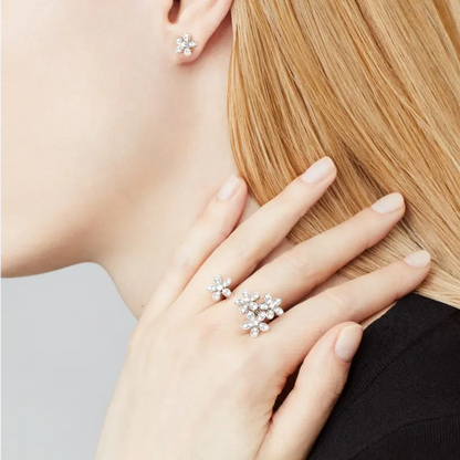 Van Cleef & Arpels ソクラテ フィンガー リングの新着