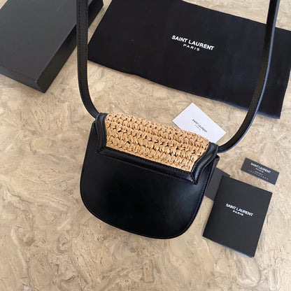 カイア ラフィア＆レザー スモールサッチェル