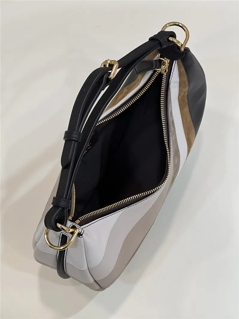 フェンディ グラフィックバッグ