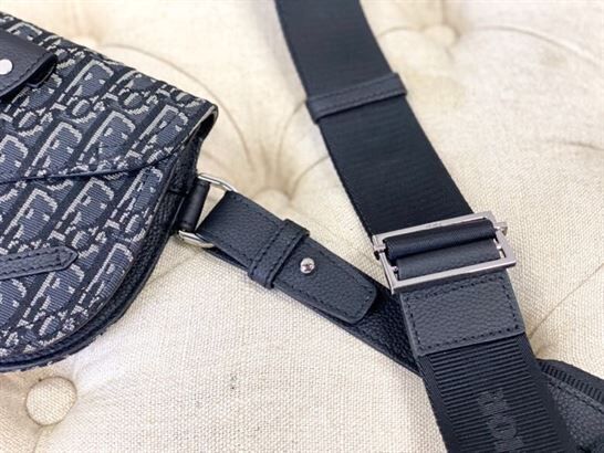 ディオール サドルポーチ – DIO012