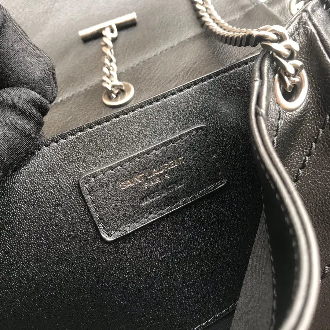 パファー スモールバッグ ノリタバッグ レザー