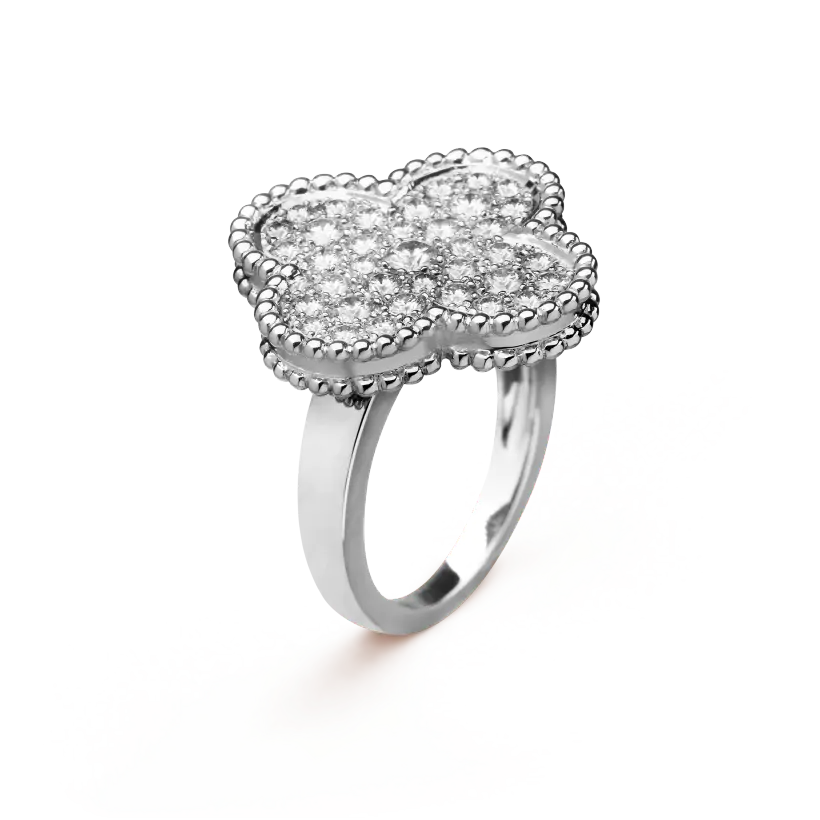 ヴァン クリーフ＆アーペルのマジック アルハンブラ リングの新着