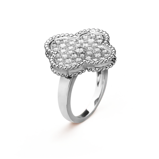 ヴァン クリーフ＆アーペルのマジック アルハンブラ リングの新着