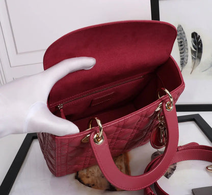 クリスチャン・ディオール ミディアム レディ ディオール バッグ