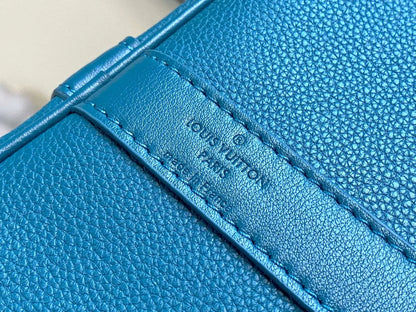 ルイ・ヴィトン M23727 キーポル・バンドリエール50