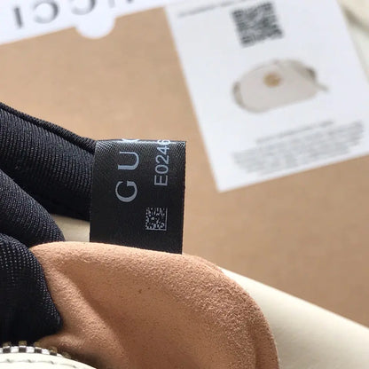 グッチ ラージショルダーバッグ