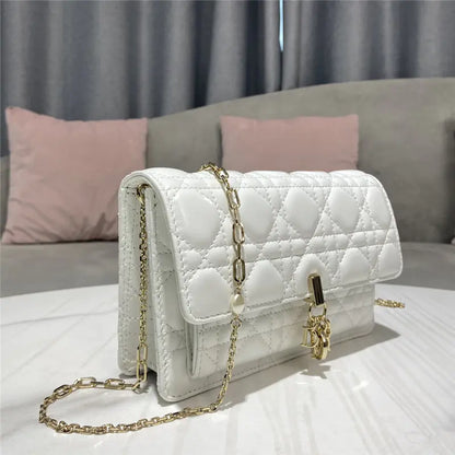 レディディオールクラッチ