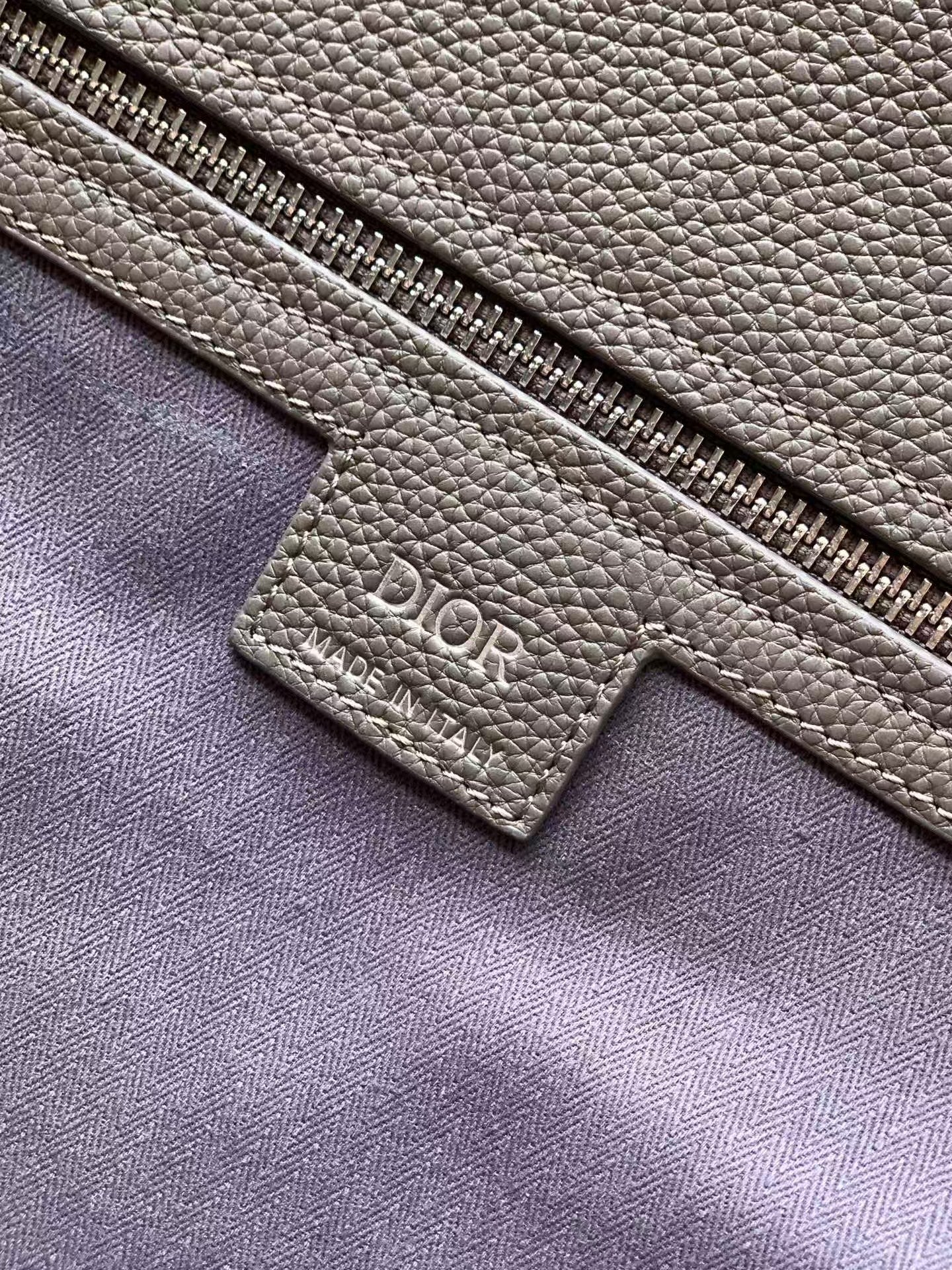 ミディアム ディオール ノルマンディー トートバッグ ブラウン ディオール アイコン カーフスキン |