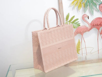 ディオール ブックトート