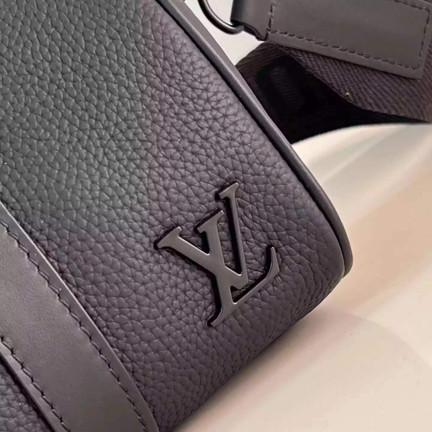 エアログラム キーポル XS M80950 – LW253