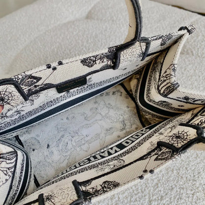 クリスチャン・ディオール ブックトートバッグ