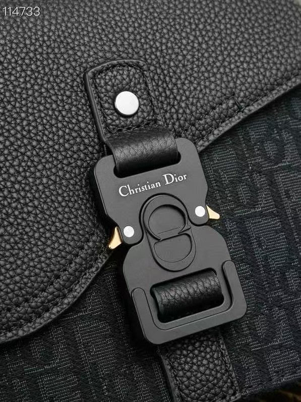 スモール サドル フラップ メッセンジャー